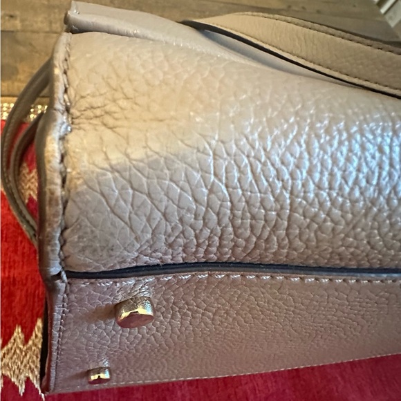 Kate Spade taupe pebbled leather large zip front flap shoulder bag - Picture 14 of 16